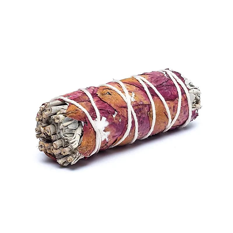 Weißer Salbei Smudge mit Rosen
